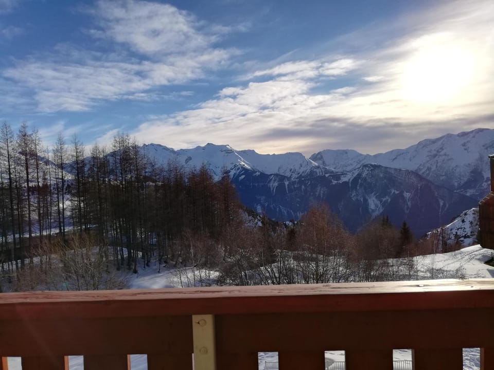 Winter, Balcony/Terrace, Mountain view