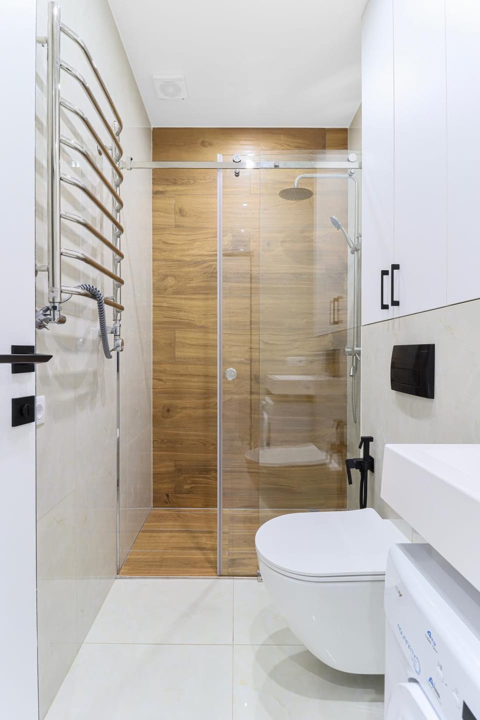 Shower, Toilet, washing machine, dryer