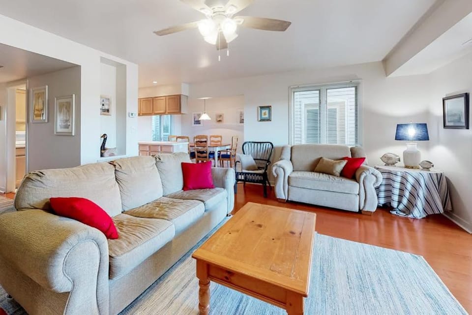 Stewards Watch -- 539C Hudson House in Bethany Beach