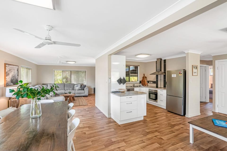 17 Green Valley Drive Rainbow Beach House in Rainbow Beach