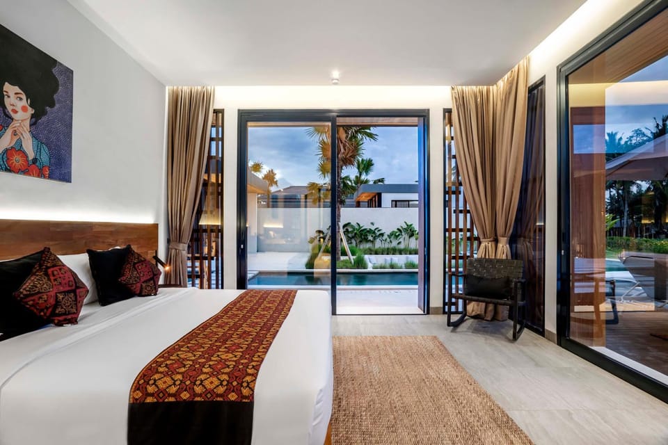 Bed, Night, Photo of the whole room, Bedroom, Pool view
