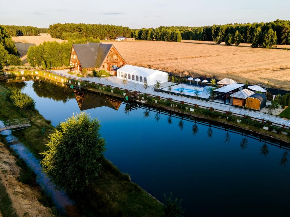 Bird's eye view, Fishing, Lake view, Pool view, Swimming pool, children, young children, older children, locker