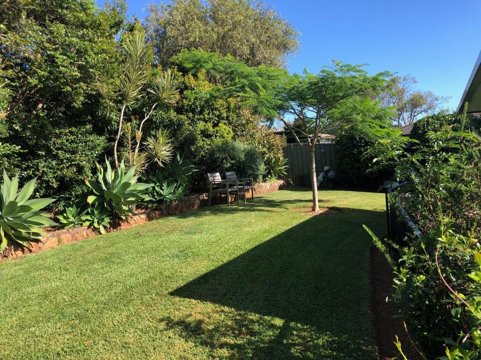 35 Calwalla Crescent, Port Macquarie House in Port Macquarie