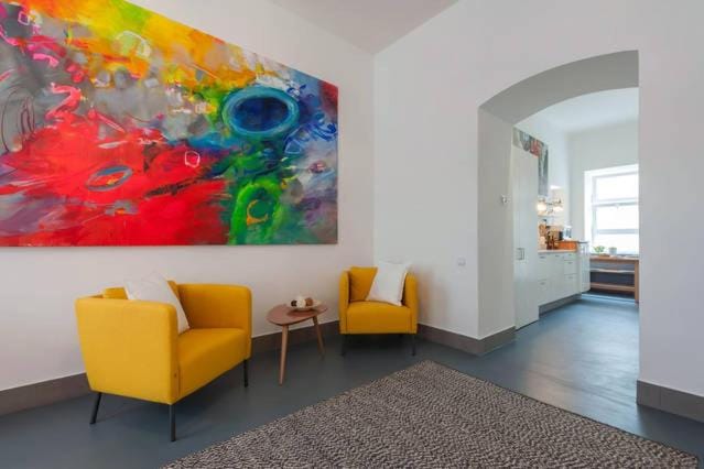 Stylish holiday Art apartment - wifi & great location Apartment in Budapest