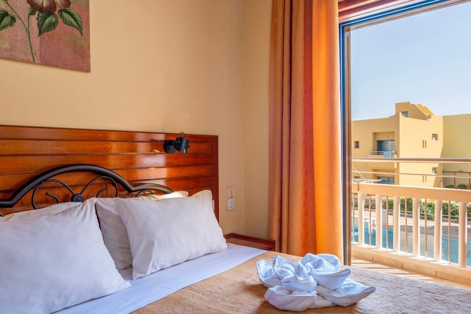 Kato Stalos Mare Apartment hotel in Crete