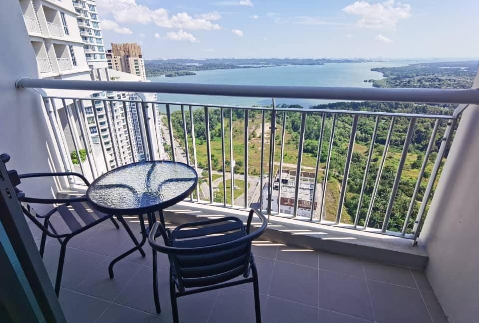 Teega Suites Puteri Harbour #Seaview Unit Apartment in Johor