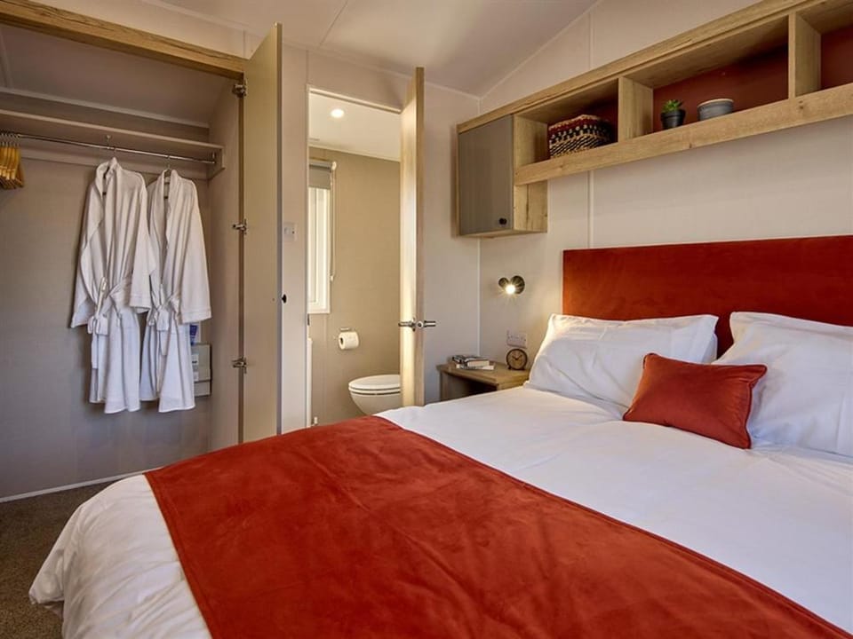 Bed, Photo of the whole room, Bedroom, towels, wardrobe