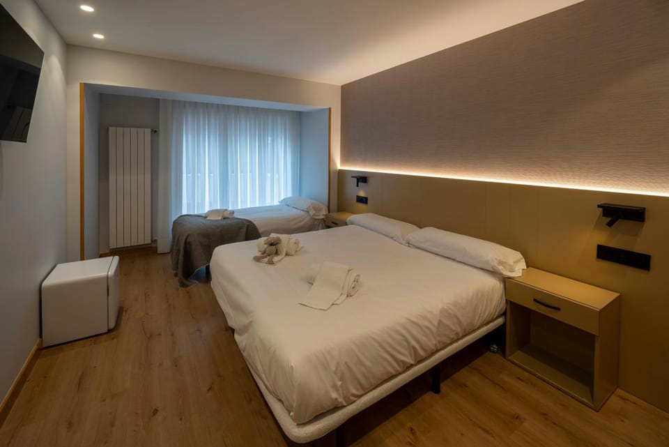 EightRooms La Rioja Pension Bed and Breakfast in Logrono