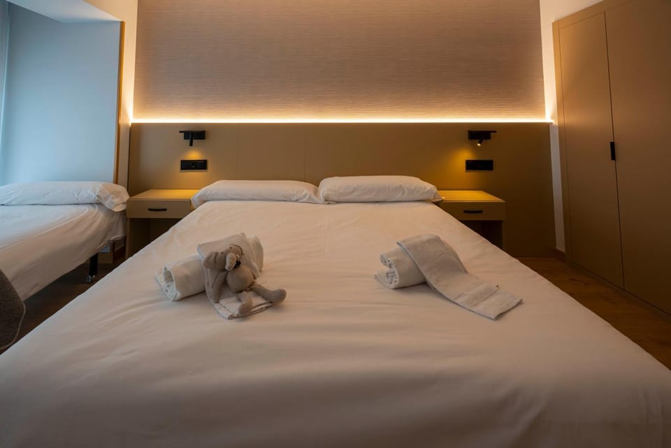 EightRooms La Rioja Pension Bed and Breakfast in Logrono