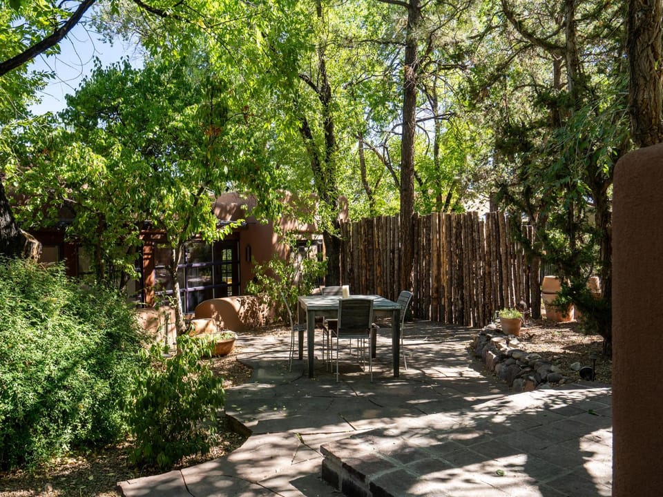 Patio, Natural landscape, Garden, Dining area