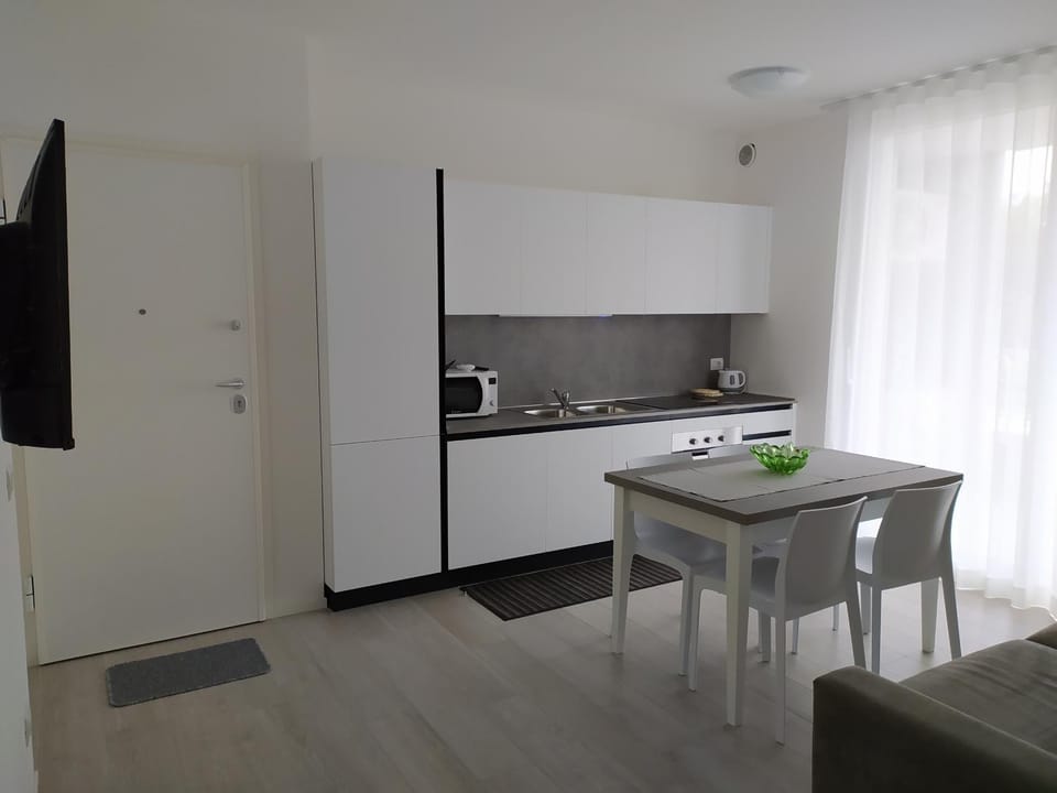 Jesolo Appartamenti F2 - Green Viking Apartment in Lido di Jesolo