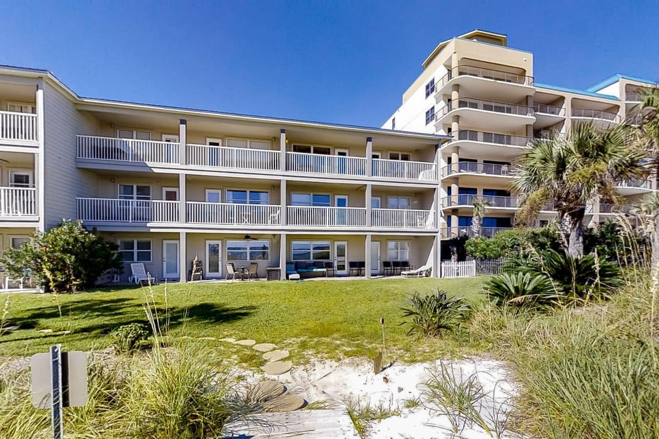 Summer Breeze 21 Apartment in Orange Beach