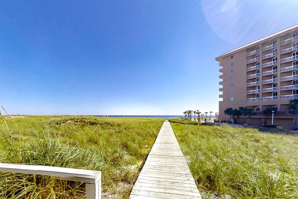 Summer Breeze 21 Apartment in Orange Beach