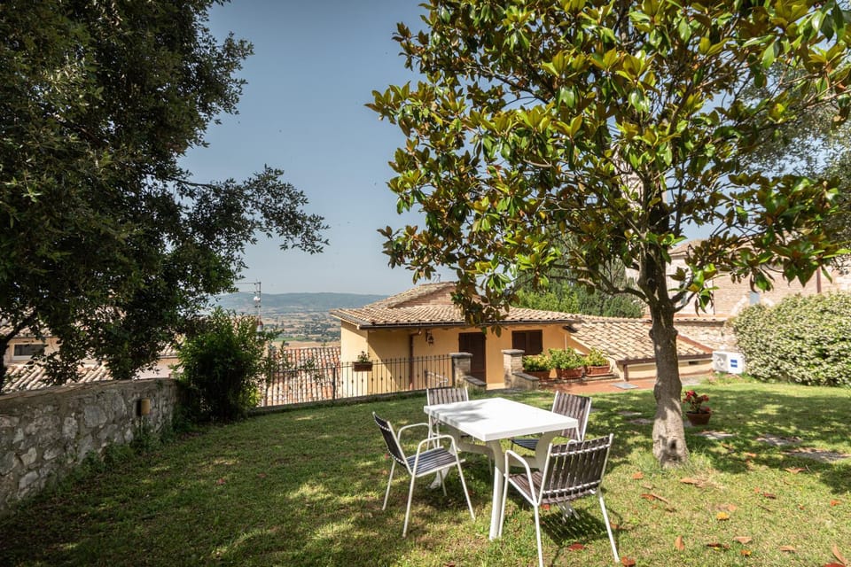 Patio, Balcony/Terrace