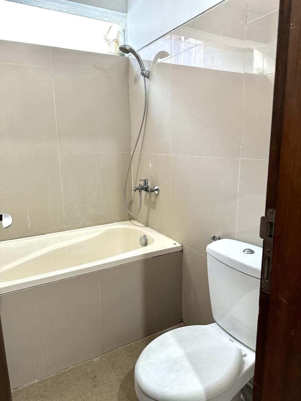 Shower, Toilet, Bathroom, Bath