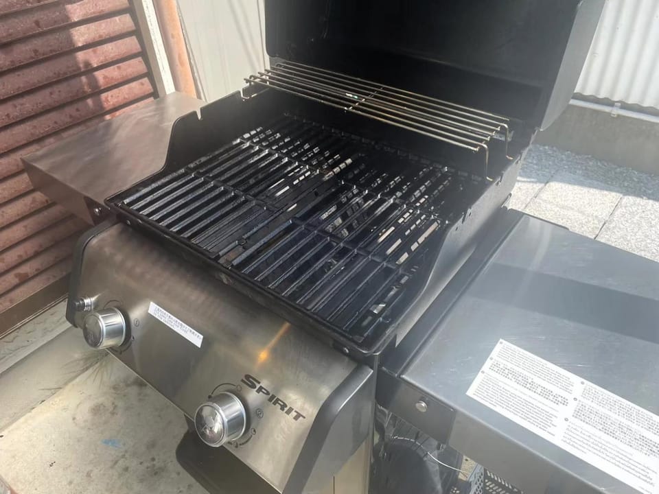 BBQ facilities, BBQ facilities