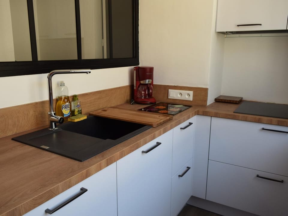 Maison 3 étoiles au centre des Sables d'Olonne avec accès plage, Wifi et garage - FR-1-197-519 House in Les Sables-d'Olonne