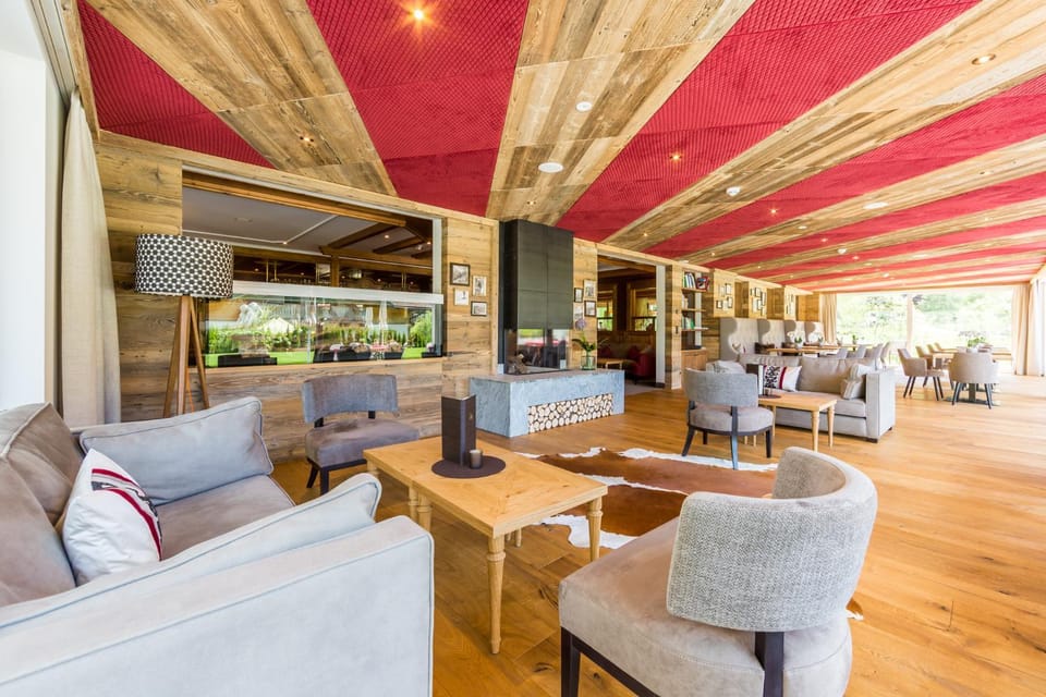 Lobby or reception, Lounge or bar