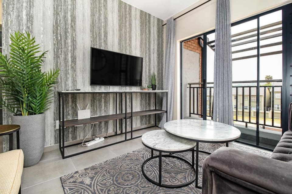 Smartz Apartment 334 Apartment in Sandton