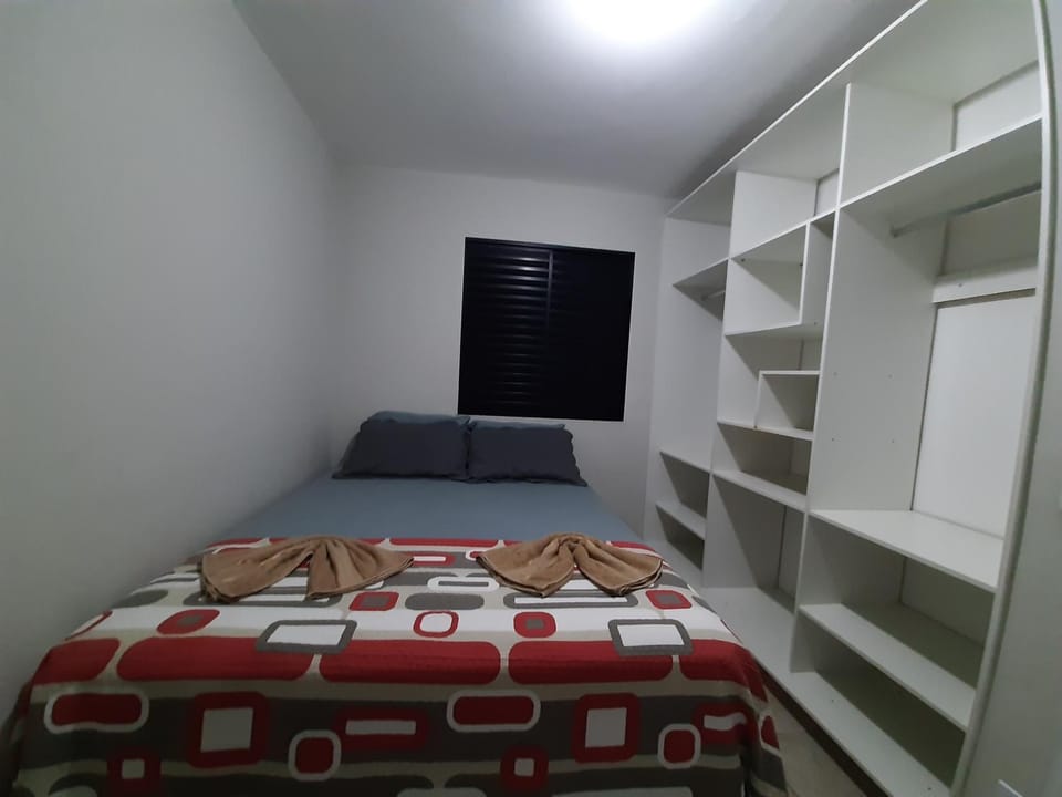 Bertioga te espera, Apê prático com 2 quartos, aceitamos seu pet! - LA15 Apartment in Bertioga