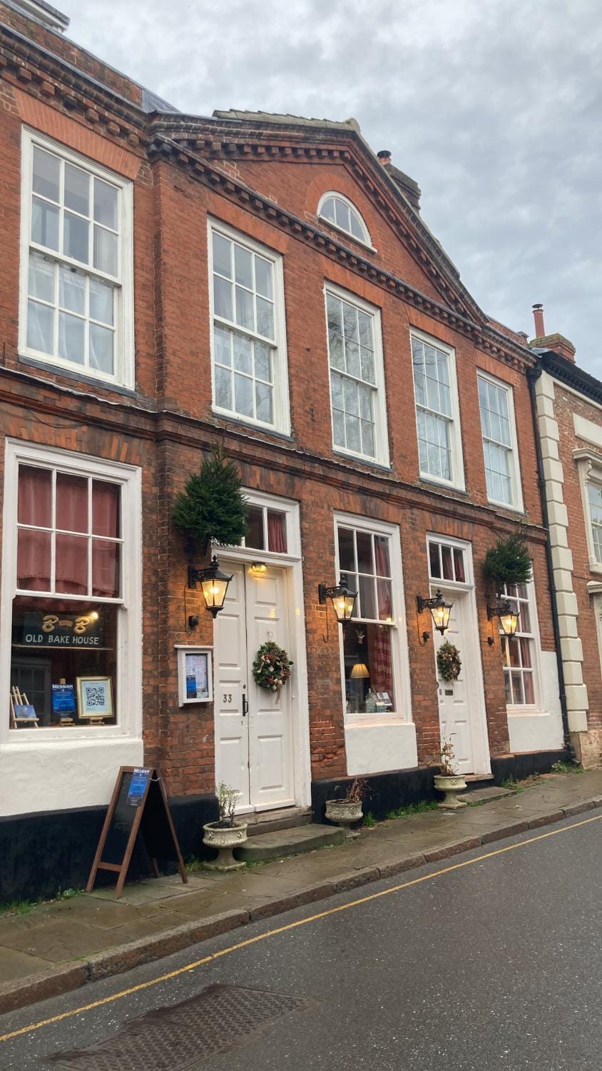 Property building, Day, Location