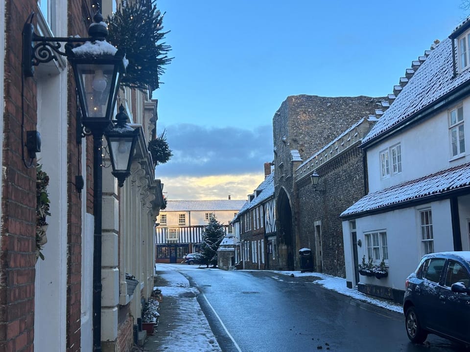 Day, Neighbourhood, Winter, Street view