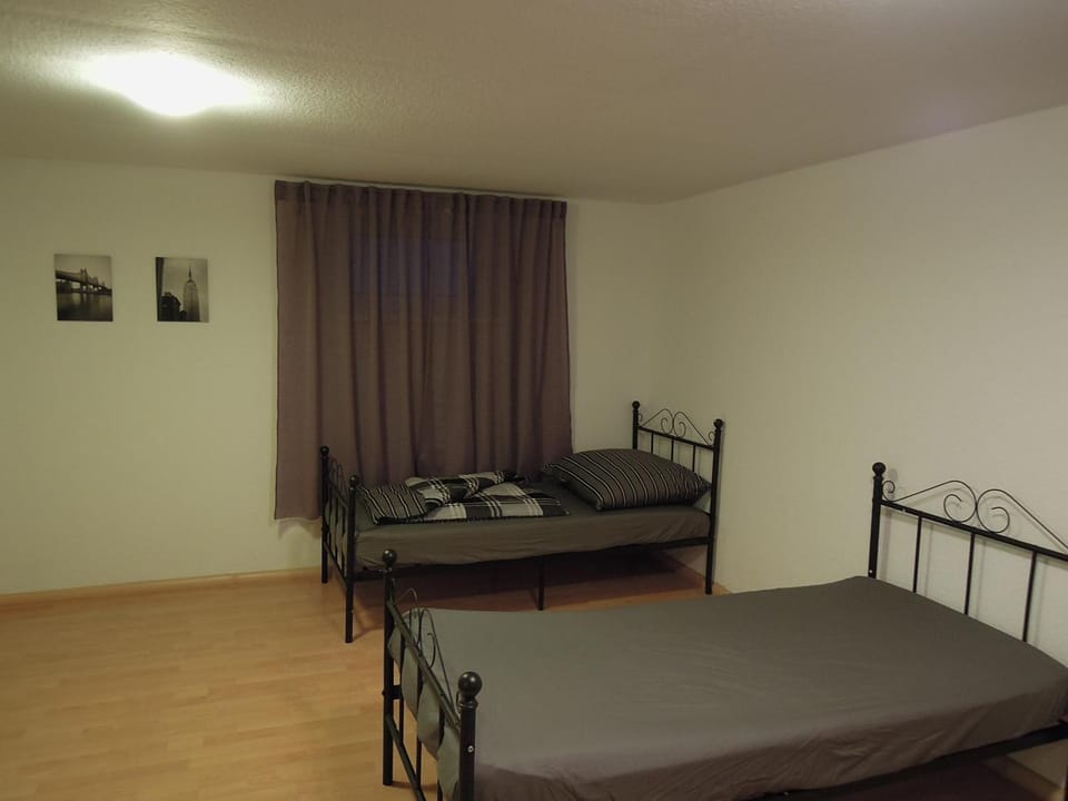 Ferienwohnung Monteurzimmer 2 Haus Arnstadt Apartment in Thuringia, Germany