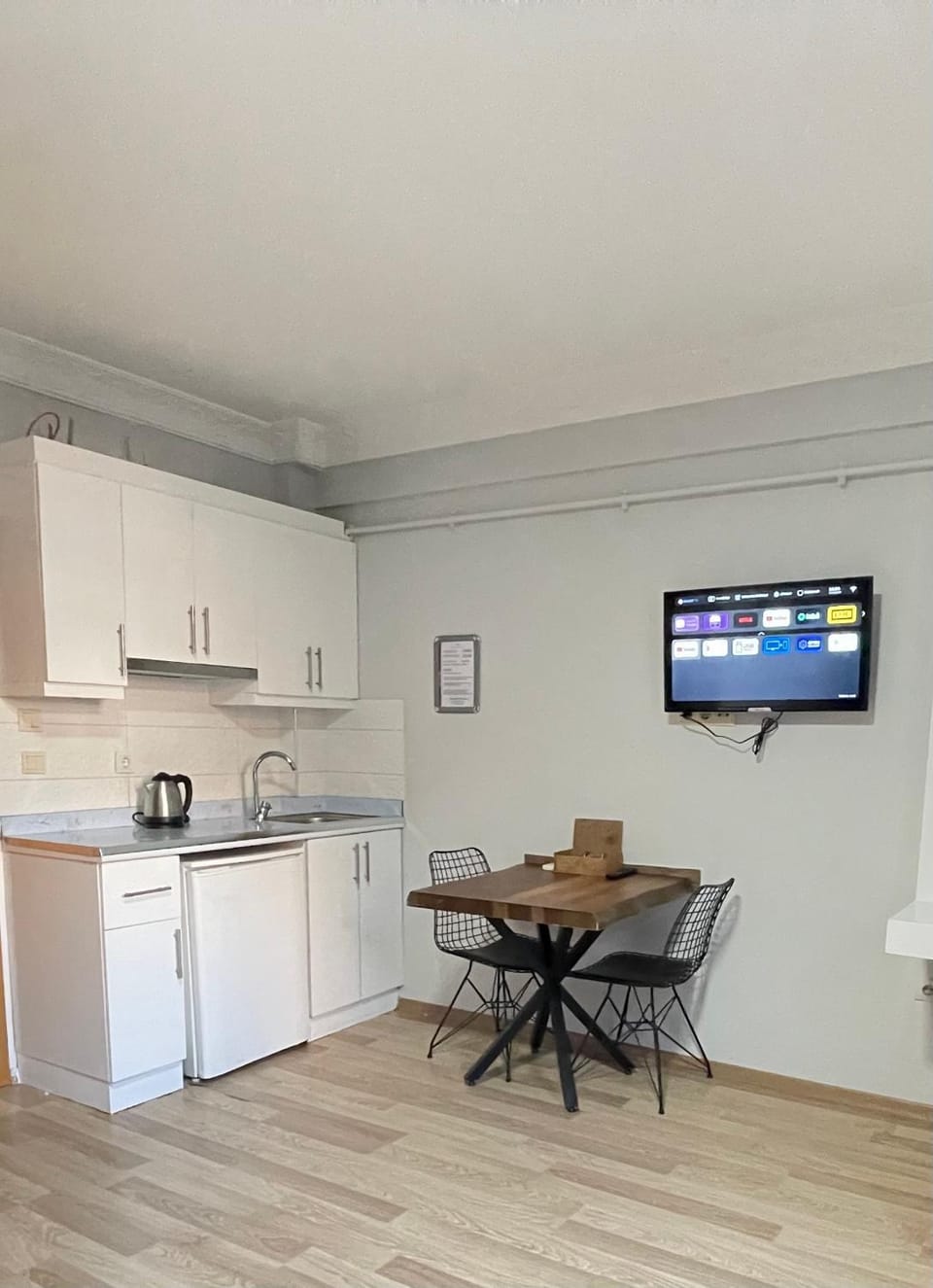 TV and multimedia, Dining area, minibar