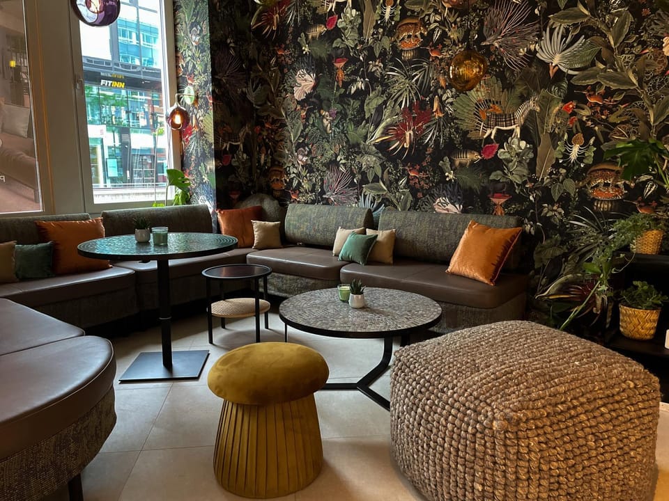 Lounge or bar