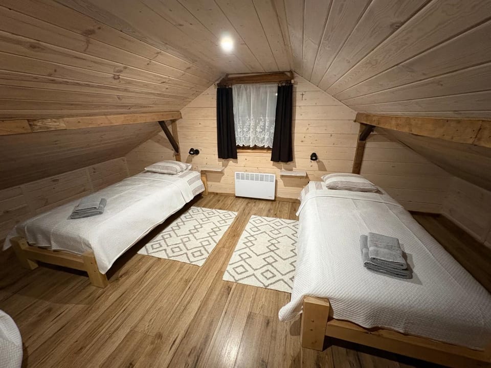 Zacisze Pod Orzechem House in Masovian Voivodeship