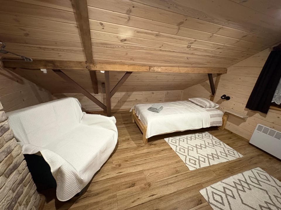 Zacisze Pod Orzechem House in Masovian Voivodeship
