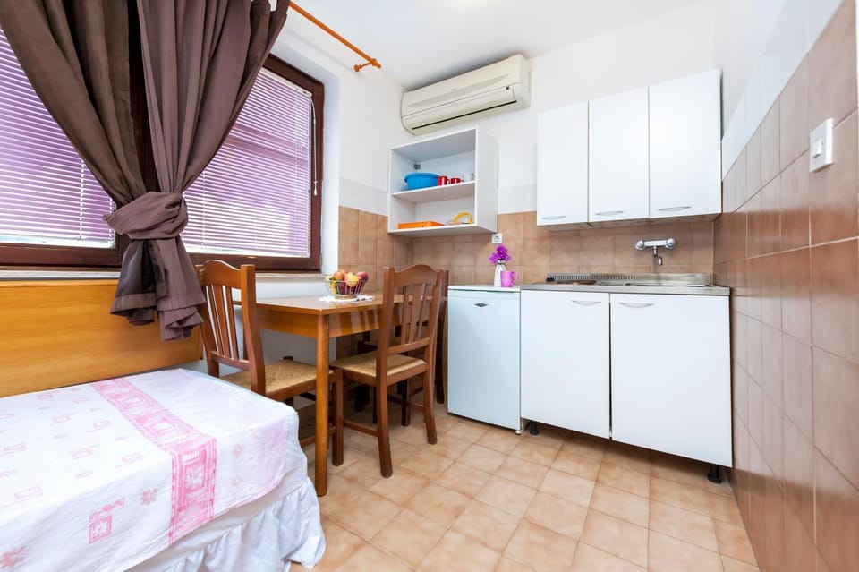 Near beach and Rovinj center 11 Apartment in Rovinj