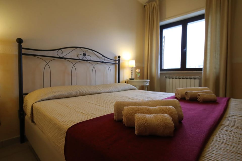 Bed, Other, Bedroom