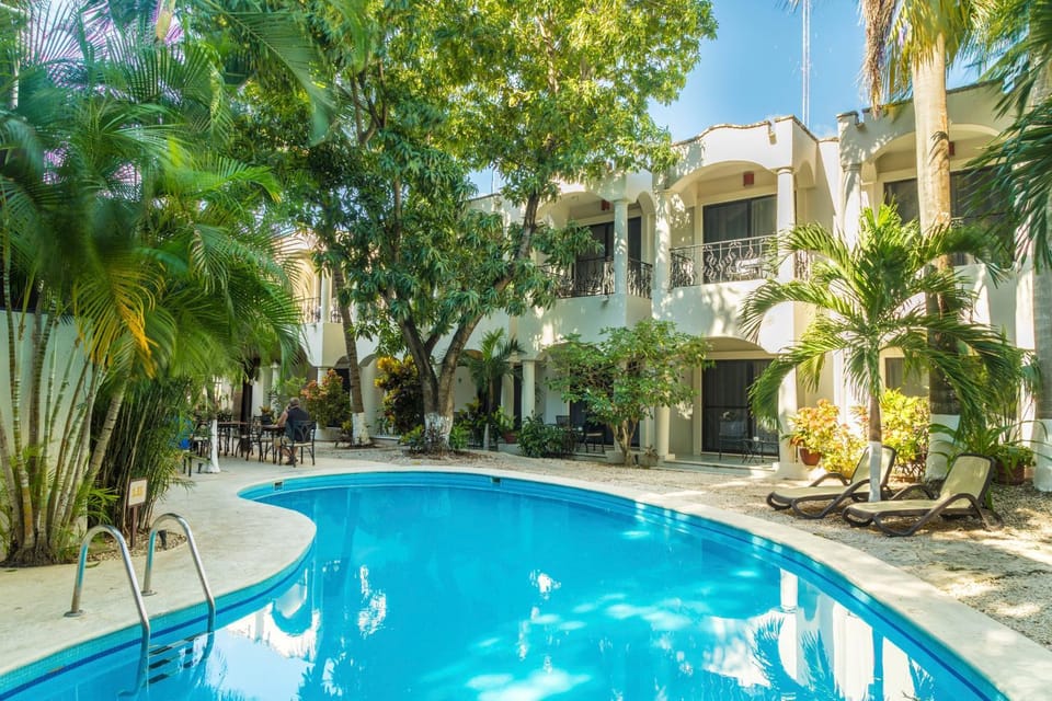 Swimming pool