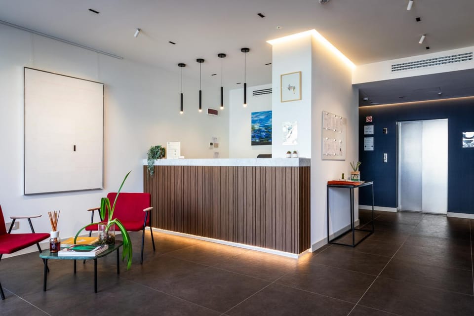 Lobby or reception, concierge