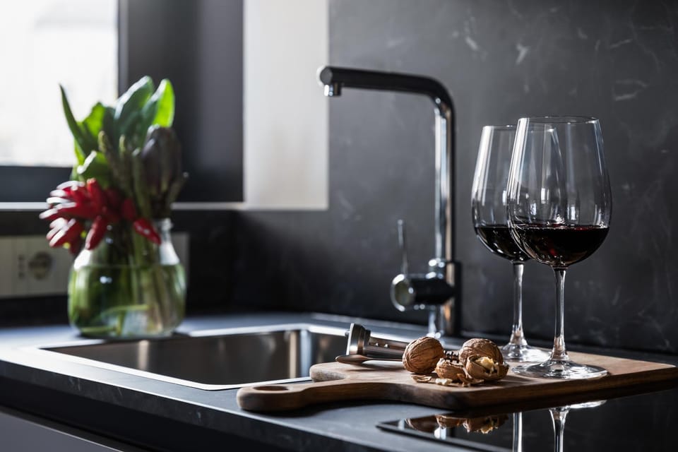 Kitchen or kitchenette, kitchen