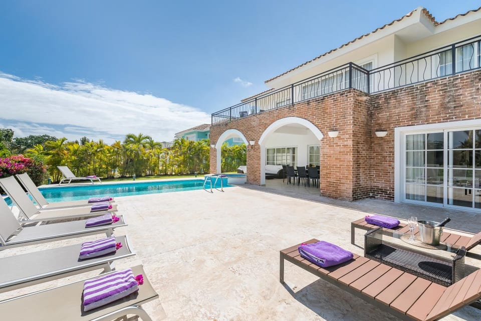 Property building, Patio, Pool view, Swimming pool
