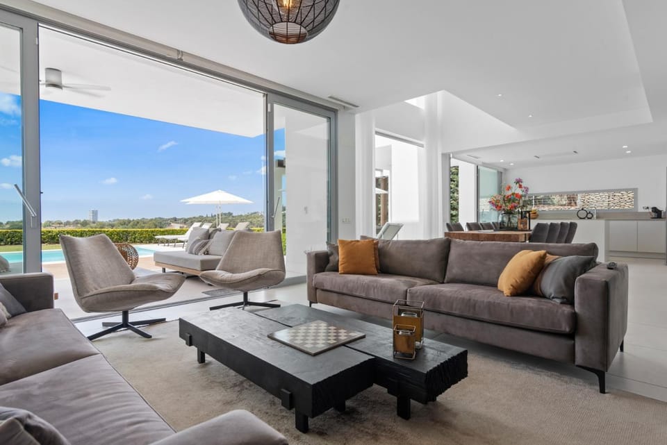Property building, Living room