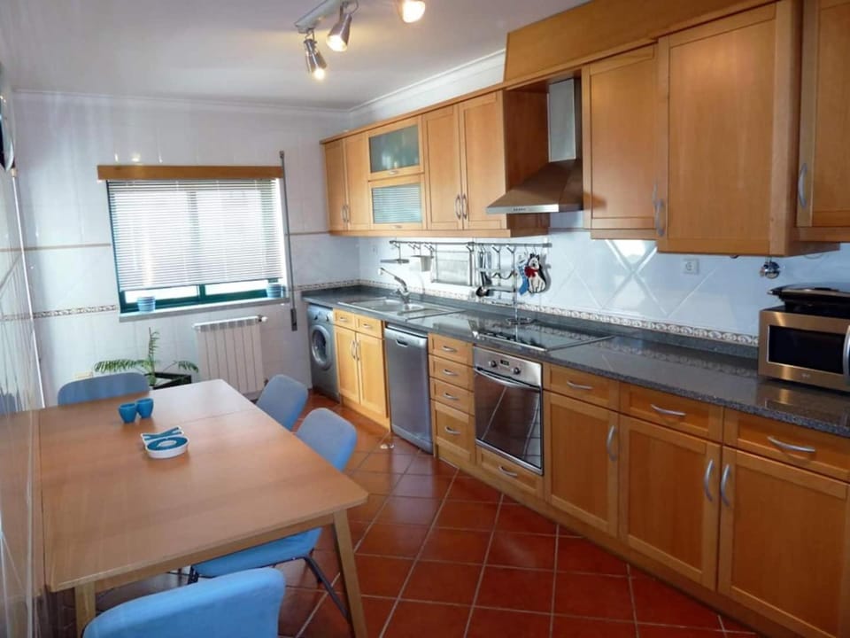 Communal kitchen, kitchen