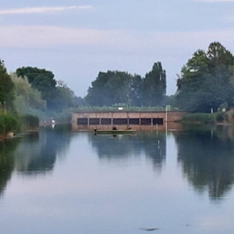 Neighbourhood, Natural landscape, River view