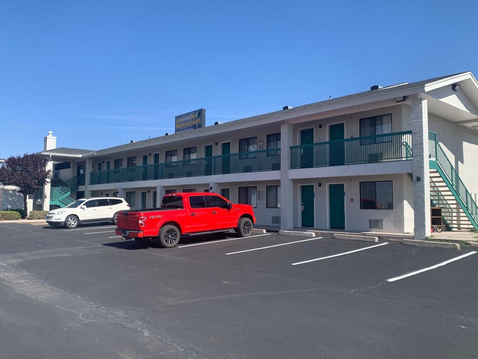 Property building, Parking