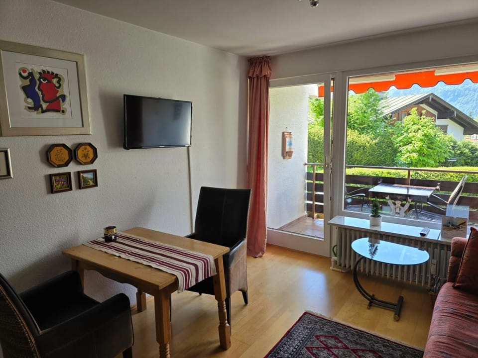 Living room, kitchen
