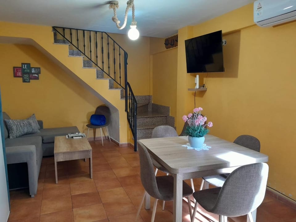 La Tijera House in Candeleda