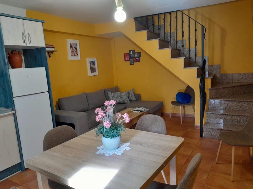 La Tijera House in Candeleda