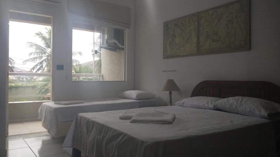 POUSADA CASA DIAMANTe Hostel in Cabo Frio