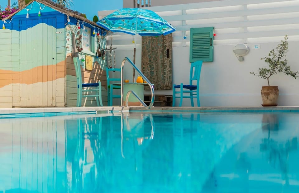 Pool view, Swimming pool