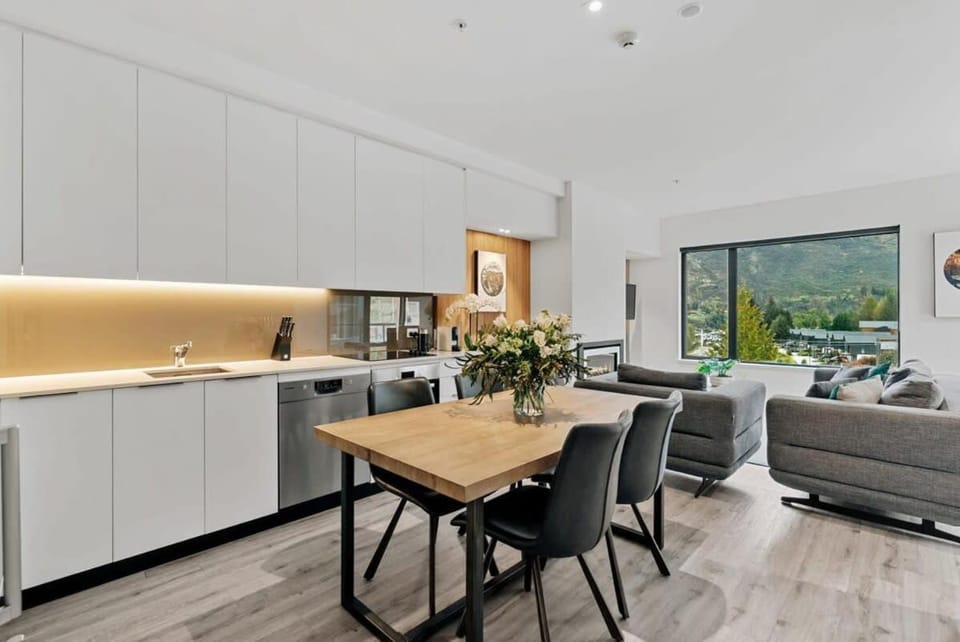 The Terrace at La Residence du Parc Apartment in Queenstown