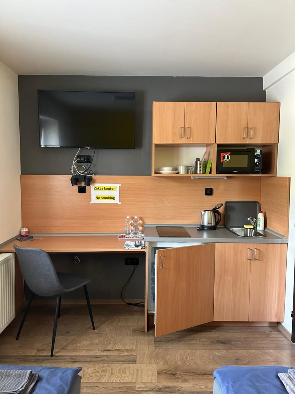 Kitchen or kitchenette, kitchen