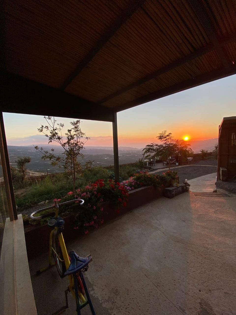 בקתה בגלקסיה Chalet in North District