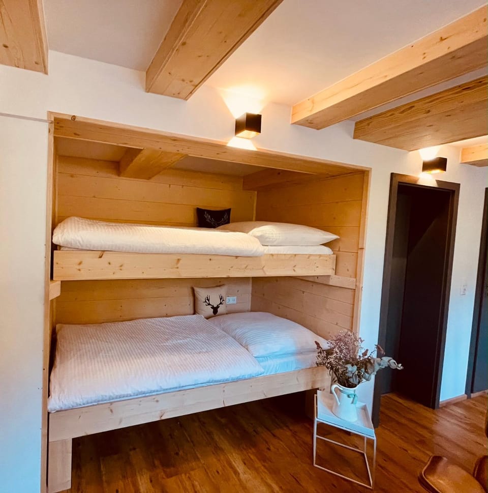 bunk bed